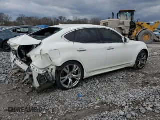 2013 Infiniti M37 with VIN JN1BY1AP8DM513078, listed as a Copart auction lot 89155455 with 171,891 mi miles and Salvage Title. Bid and sale history available at carsss.com. Image 3.