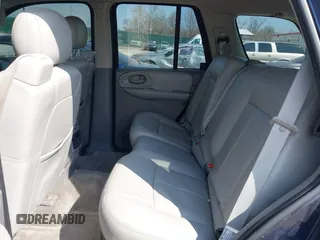 2008 Chevrolet TrailBlazer LT w/3LT with VIN 1GNDT13SX82238036, listed as a IAAI auction lot 41787961 with 188,670 mi miles. Bid and sale history available at carsss.com. Image 8.