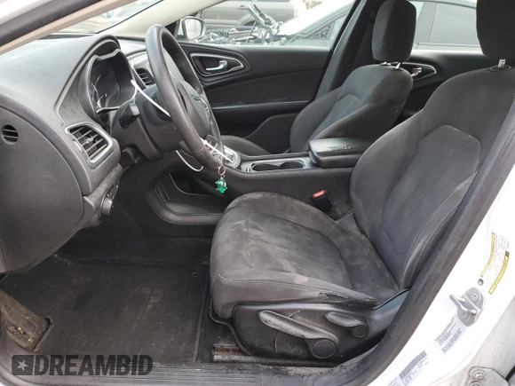 2016 Chrysler 200 Limited with VIN 1C3CCCAB2GN120471, listed as a Copart auction lot 84992264 with 312,850 mi miles and Clean Title. Bid and sale history available at carsss.com. Image 7.