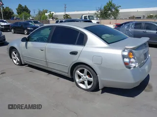 2005 Nissan Altima 3.5 SE with VIN 1N4BL11D85C199530, listed as a IAAI auction lot 42096983 with 92,906 mi miles. Bid and sale history available at carsss.com. Image 3.