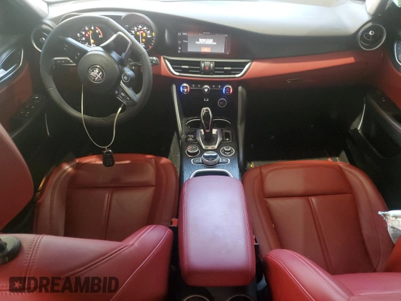 2021 Alfa Romeo Giulia with VIN ZARFAMANXM7645928, listed as a Copart auction lot 83039704 with 36,020 mi miles and Salvage title. Bid and sale history available at DreamBid. Image 8.