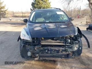 2013 Ford Escape SE with VIN 1FMCU0G94DUB53061, listed as a IAAI auction lot 41781462 with 220,915 mi miles. Bid and sale history available at carsss.com. Image 6.