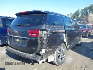 2020 Kia Sedona EX with VIN KNDMC5C19L6617750, listed as a IAAI auction lot 41772439 with 59,635 mi miles. Bid and sale history available at carsss.com. Image 4.