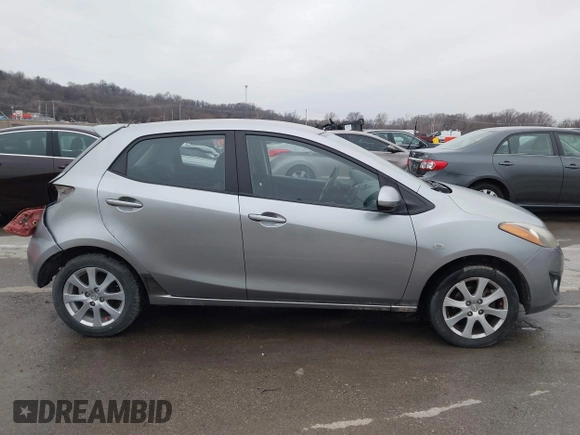 2011 Mazda 2 Sport with VIN JM1DE1HY3B0115181, listed as a IAAI auction lot 41534844 with 102,681 mi miles and . Bid and sale history available at carsss.com. Image 14.