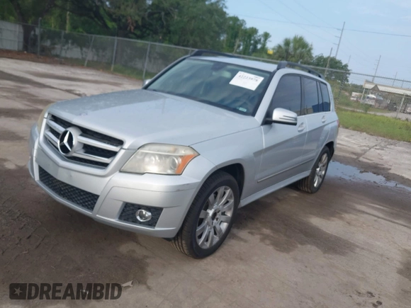 2011 Mercedes-Benz GLK 350 z VIN WDCGG5GBXBF526905, wystawiony jako IAAI lot #42223978 z przebiegiem 156 215 mil mil oraz . Historia ofert i sprzedaży dostępna na DreamBid. Obrazek 2.