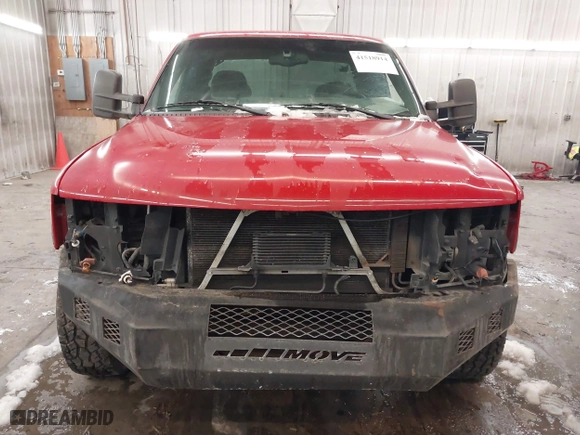 2002 Chevrolet Silverado 1500 LT with VIN 2GCEK19T221128475, listed as a IAAI auction lot 41518914 with 312,202 mi miles. Bid and sale history available at carsss.com. Image 6.