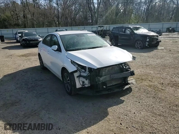 2022 Kia Forte LXS with VIN 3KPF24AD4NE462301, listed as a Copart auction lot 47878545 with 67,634 mi miles and Salvage Title. Bid and sale history available at DreamBid. Image 10.