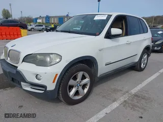2010 BMW X5 35d with VIN 5UXFF0C52ALT75063, listed as a IAAI auction lot 41924828 with 104,513 mi miles. Bid and sale history available at carsss.com. Image 17.