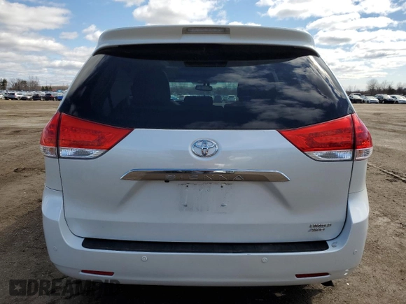 2012 Toyota Sienna XLE with VIN 5TDDK3DCXCS047104, listed as a Copart auction lot 53521335 with 184,269 mi miles and Clean Title. Bid and sale history available at DreamBid. Image 6.