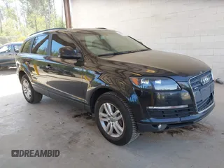 2008 Audi Q7 3.6L z VIN WA1AY74L78D033747, wystawiony jako IAAI lot #42184523 z przebiegiem 303 812 mil mil oraz . Historia ofert i sprzedaży dostępna na DreamBid. Obrazek 1.