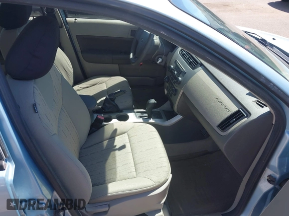 2008 Ford Focus SE with VIN 1FAHP35N28W224406, listed as a IAAI auction lot 41861020 with 127,025 mi miles. Bid and sale history available at carsss.com. Image 5.