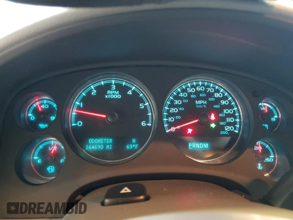2012 Chevrolet Tahoe LTZ с VIN 1GNSKCE04CR272829, выставлен на аукционе Copart как лот 59959525 с пробегом 164 690 миль миль и Списание • Salvage title. История ставок и продаж доступна на DreamBid. Изображение 9.