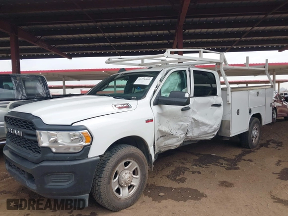 2022 Ram 2500 Tradesman с VIN 3C7WR4HJXNG108118, выставлен на аукционе IAAI как лот 42378460 с пробегом 164 535 миль миль и . История ставок и продаж доступна на DreamBid. Изображение 17.