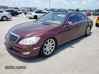 2007 Mercedes-Benz S 550 with VIN WDDNG71X97A121450, listed as a Copart auction lot 61499845 with 212,737 mi miles and Salvage title. Bid and sale history available at DreamBid. Image 1.