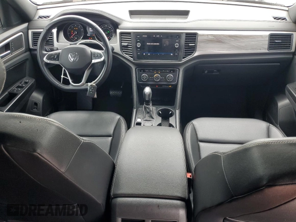 2020 Volkswagen Atlas SE with VIN 1V21E2CAXLC221676, listed as a Copart auction lot 50775655 with 82,648 mi miles and Clean title. Bid and sale history available at DreamBid. Image 8.