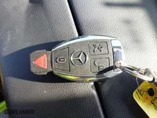 2012 Mercedes-Benz E-Class E 350 Luxury with VIN WDDHF8JB9CA568297, listed as a IAAI auction lot 41816749 with 157,328 mi miles. Bid and sale history available at carsss.com. Image 11.