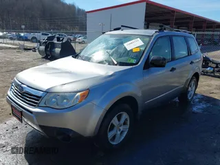 2010 Subaru Forester 2.5X with VIN JF2SH6BC5AH763339, listed as a IAAI auction lot 41683194 with 39,301 mi miles. Bid and sale history available at carsss.com. Image 22.