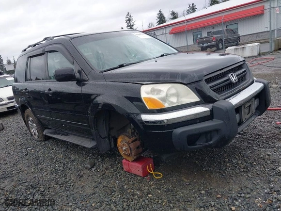 2004 Honda Pilot EX with VIN 2HKYF18674H585328, listed as a IAAI auction lot 41688735 with 214,194 mi miles. Bid and sale history available at carsss.com. Image 1.