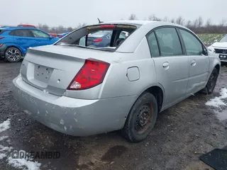 2006 Saturn ION with VIN 1G8AJ55F76Z211027, listed as a IAAI auction lot 42045991 with 165,206 mi miles. Bid and sale history available at carsss.com. Image 4.