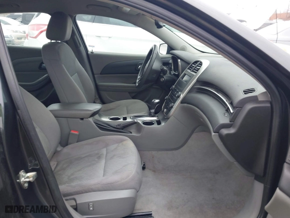 2015 Chevrolet Malibu LS with VIN 1G11B5SL6FF268763, listed as a IAAI auction lot 41683674 with 85,023 mi miles. Bid and sale history available at carsss.com. Image 5.
