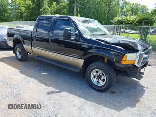 2000 Ford F-250 XL z VIN 1FTNW21F3YEB27116, wystawiony jako IAAI lot #42323399 z przebiegiem 176 452 mil mil oraz . Historia ofert i sprzedaży dostępna na DreamBid. Obrazek 1.