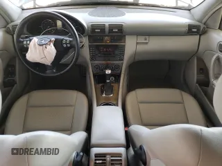 2007 Mercedes-Benz C 230 Sport с VIN WDBRF52H77F924124, выставлен на аукционе Copart как лот 59663595 с пробегом 126 935 миль миль и Списание • Salvage title. История ставок и продаж доступна на DreamBid. Изображение 8.