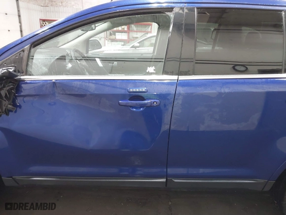 2013 Ford Edge Limited with VIN 2FMDK4KC8DBA26176, listed as a IAAI auction lot 40707960 with 135,332 mi miles. Bid and sale history available at carsss.com. Image 14.