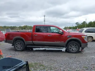 2019 Nissan Titan XD SV with VIN 1N6BA1F47KN533908, listed as a IAAI auction lot 41752421 with 105,831 mi miles. Bid and sale history available at carsss.com. Image 13.