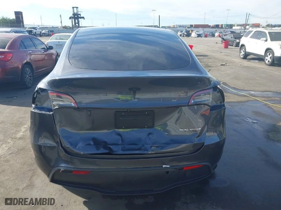 2021 Tesla Model Y Long Range with VIN 5YJYGDEE7MF149037, listed as a IAAI auction lot 41252869 with NaN miles. Bid and sale history available at carsss.com. Image 16.