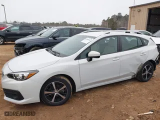 2022 Subaru Impreza Premium with VIN 4S3GTAV6XN3715561, listed as a IAAI auction lot 41568387 with 20,802 mi miles. Bid and sale history available at carsss.com. Image 15.