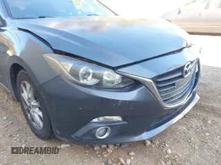 2014 Mazda 3 i Grand Touring with VIN JM1BM1M77E1119529, listed as a IAAI auction lot 41399739 with 126,931 mi miles and . Bid and sale history available at DreamBid. Image 18.
