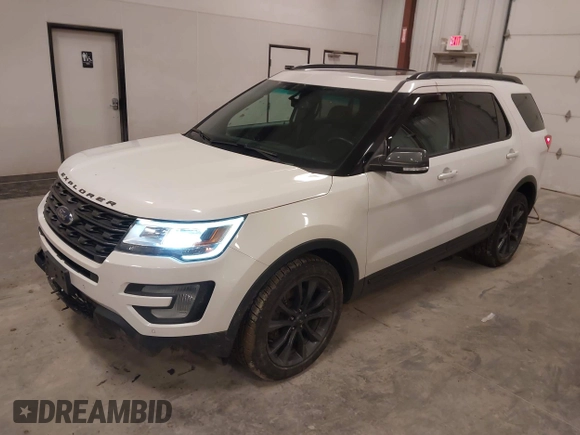 2017 Ford Explorer XLT z VIN 1FM5K8D83HGA30672, wystawiony jako IAAI lot #42209007 z przebiegiem 82 988 mil mil oraz . Historia ofert i sprzedaży dostępna na DreamBid. Obrazek 17.