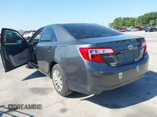 2012 Toyota Camry L z VIN 4T1BF1FK9CU024618, wystawiony jako IAAI lot #42023925 z przebiegiem 112 416 mil mil oraz . Historia ofert i sprzedaży dostępna na DreamBid. Obrazek 3.