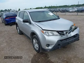 2015 Toyota RAV4 LE z VIN JTMBFREV2FJ033505, wystawiony jako IAAI lot #42512427 z przebiegiem 199 466 mil mil oraz . Historia ofert i sprzedaży dostępna na DreamBid. Obrazek 1.