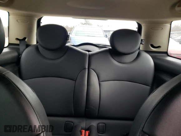 2012 MINI Hardtop S with VIN WMWSV3C56CT385518, listed as a Copart auction lot 48156265 with 146,614 mi miles and Clean title. Bid and sale history available at DreamBid. Image 10.