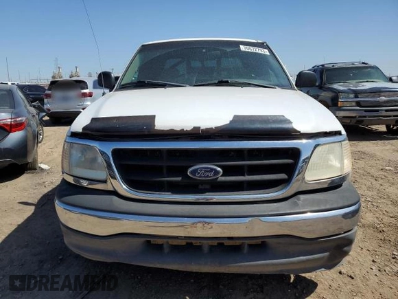 2000 Ford F-150 XL with VIN 1FTRX17L5YKA37022, listed as a Copart auction lot 44067325 with 0 mi miles and Clean Title. Bid and sale history available at carsss.com. Image 5.