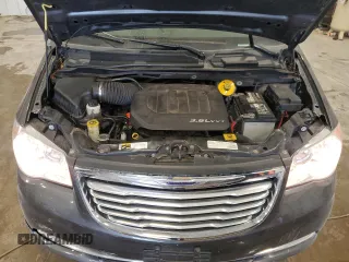 2016 Chrysler Town & Country Touring-L with VIN 2C4RC1CG8GR199974, listed as a Copart auction lot 86852564 with 121,392 mi miles and Clean Title. Bid and sale history available at carsss.com. Image 12.