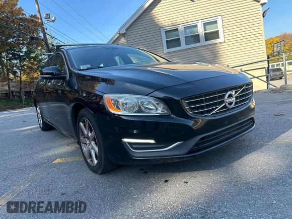 2016 Volvo V60 T5 Drive-E Premier with VIN YV140MEK5G1291659, listed as a Copart auction lot 77628754 with 117,965 mi miles and Clean Title. Bid and sale history available at carsss.com. Image 4.