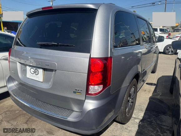 2017 Dodge Grand Caravan SXT with VIN 2C4RDGCG4HR671167, listed as a Copart auction lot 47096405 with 149,442 mi miles and Clean Title. Bid and sale history available at carsss.com. Image 4.