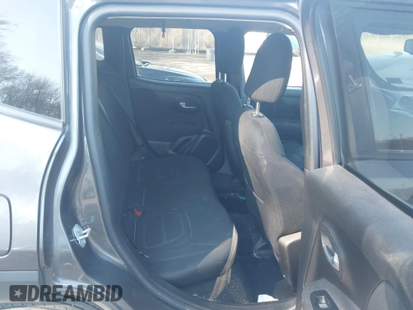 2019 Jeep Renegade Latitude z VIN ZACNJBBB3KPK42045, wystawiony jako IAAI lot #41548217 z przebiegiem 124 506 mil mil oraz . Historia ofert i sprzedaży dostępna na DreamBid. Obrazek 8.