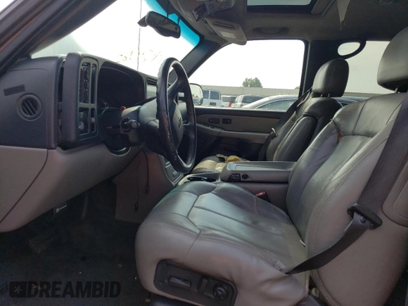 2002 Chevrolet Tahoe LT with VIN 1GNEK13T82J312437, listed as a Copart auction lot 66462063 with 293,639 mi miles and Salvage Title. Bid and sale history available at carsss.com. Image 7.