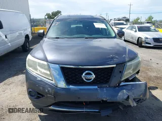 2013 Nissan Pathfinder SL with VIN 5N1AR2MNXDC647145, listed as a IAAI auction lot 41998137 with 138,071 mi miles and . Bid and sale history available at DreamBid. Image 12.