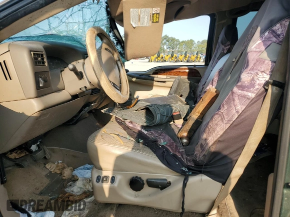 2001 Ford Super Duty F-250 XL with VIN 1FTNW21L11EB43083, listed as a Copart auction lot 70609164 with 231,581 mi miles and Salvage Title. Bid and sale history available at carsss.com. Image 7.