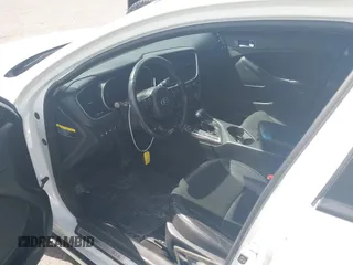 2016 Kia Optima EX z VIN KNAGN4ADXG5098506, wystawiony jako IAAI lot #42213999 z przebiegiem 126 220 mil mil oraz . Historia ofert i sprzedaży dostępna na DreamBid. Obrazek 5.