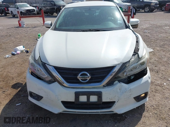 2017 Nissan Altima 2.5 SV with VIN 1N4AL3AP2HC272235, listed as a IAAI auction lot 41869314 with 52,705 mi miles. Bid and sale history available at carsss.com. Image 12.
