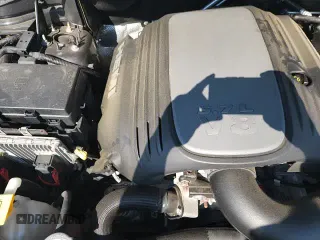 2017 Dodge Durango R/T z VIN 1C4SDHCT0HC944716, wystawiony jako Copart lot #70276325 z przebiegiem 85 410 mil mil oraz Szkoda całkowita • Salvage title. Historia ofert i sprzedaży dostępna na DreamBid. Obrazek 16.