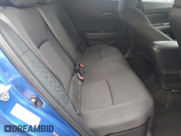 2018 Toyota C-HR XLE с VIN NMTKHMBX1JR005191, выставлен на аукционе Copart как лот 61387095 с пробегом 96 786 миль миль и Списание • Salvage title. История ставок и продаж доступна на DreamBid. Изображение 10.