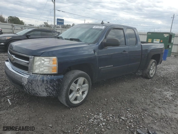2007 Chevrolet Silverado 1500 Work Truck with VIN 2GCEC19C471711246, listed as a Copart auction lot 43143695 with 302,328 mi miles and Salvage Title. Bid and sale history available at carsss.com. Image 1.
