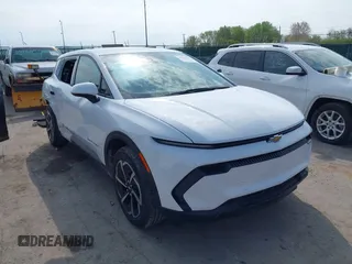 2025 Chevrolet Equinox EV LT z VIN 3GN7DLRP1SS142641, wystawiony jako IAAI lot #42129744 z przebiegiem 3821 mil mil oraz . Historia ofert i sprzedaży dostępna na DreamBid. Obrazek 1.