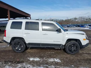 2016 Jeep Patriot Sport with VIN 1C4NJPBA8GD666981, listed as a IAAI auction lot 41408318 with 111,093 mi miles and . Bid and sale history available at DreamBid. Image 13.